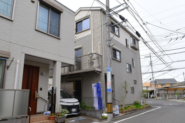日野市万願寺２丁目の中古一戸建の外観