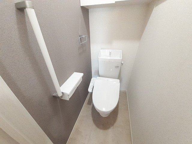 【トイレ】 | リヴァーサイド・フィオーレ　Ⅱ | トイレもきれいです