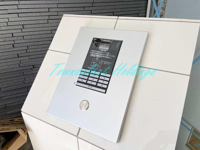 湘南エクセレントⅢのエントランス|オートロックも完備です。