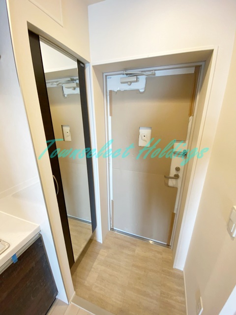 湘南エクセレントⅢの玄関|お履き物が多い方にもおすすめ♪