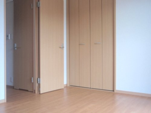 ジャスミンコートの居間・リビング