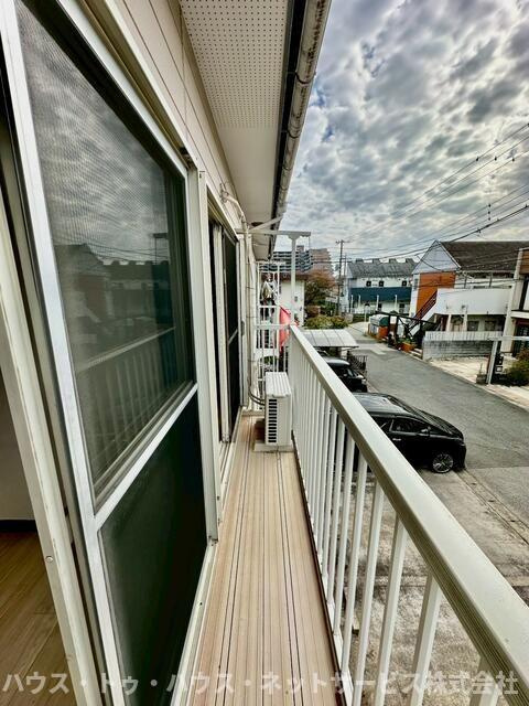 アドミナル３号棟のバルコニー