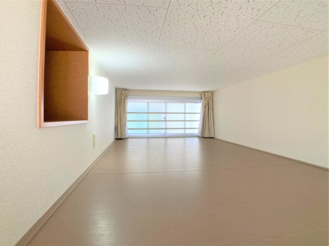 【寝室】 | 設備・仕様は号室により異なる為、現況を優先致します。