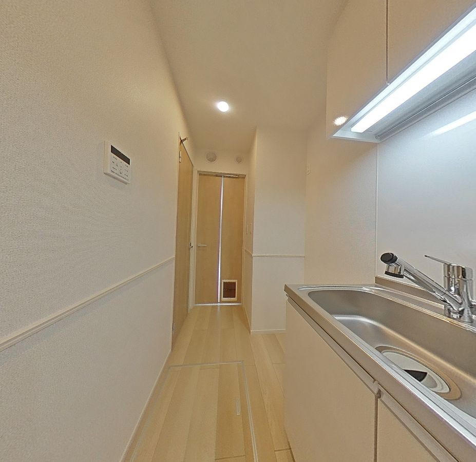 グリーンナギの内装