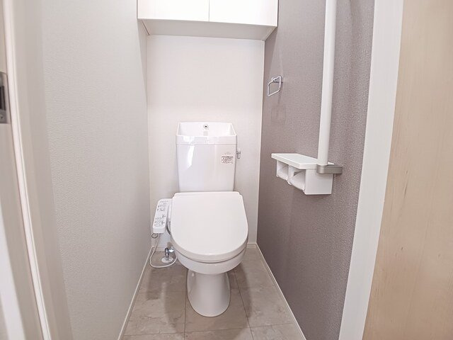 【トイレ】 | リヴァーサイド・フィオーレ　Ⅱ | 落ち着いたトイレです