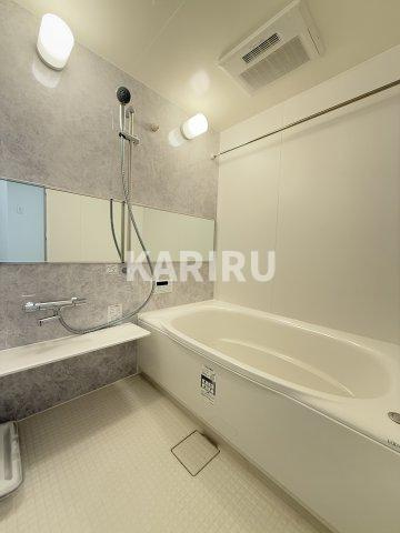 ブランシュ今里の浴室