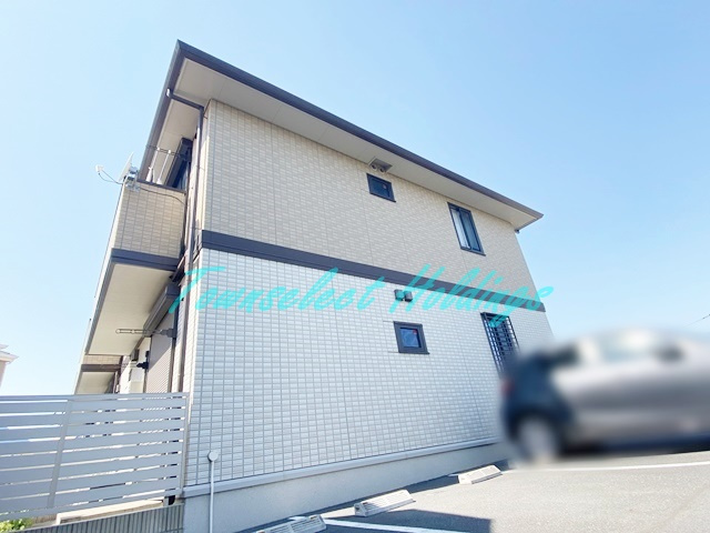 藤沢市村岡東２丁目のアパートの外観