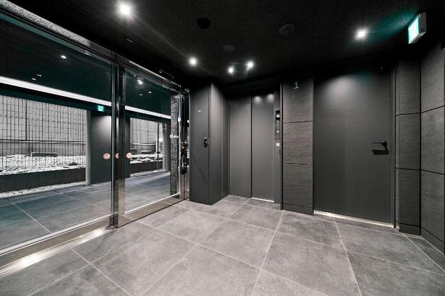 ロイジェント銀座のエントランス|ゆとりのあるエントランスです