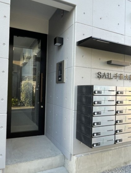 SAIL千住大橋のエントランス