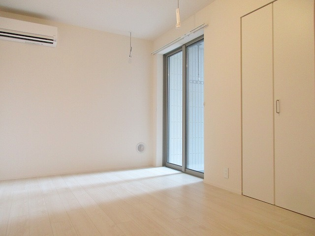 Ｒｕｈｅ　Ｐｌａｔｓ　ルーエプラッツの寝室|★フローリング★