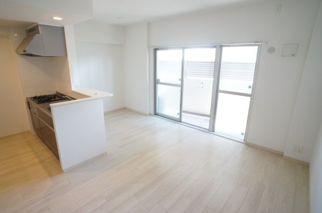 エトワール倭の居間・リビング