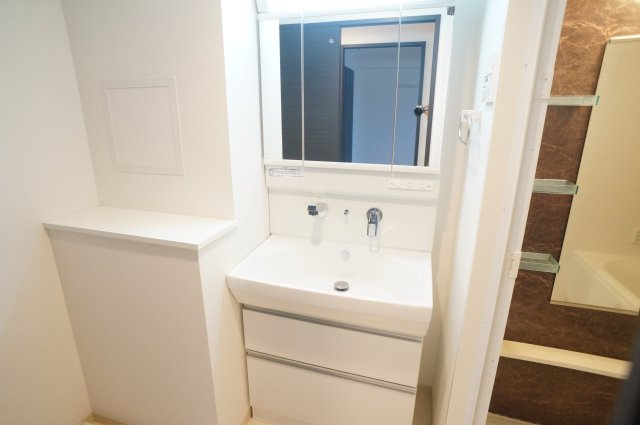 エトワール倭の洗面所