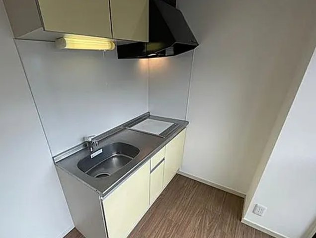 東大阪市　レジデンスイズミのキッチン