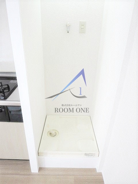 カーサ新宿の設備|洗濯機置き場です。