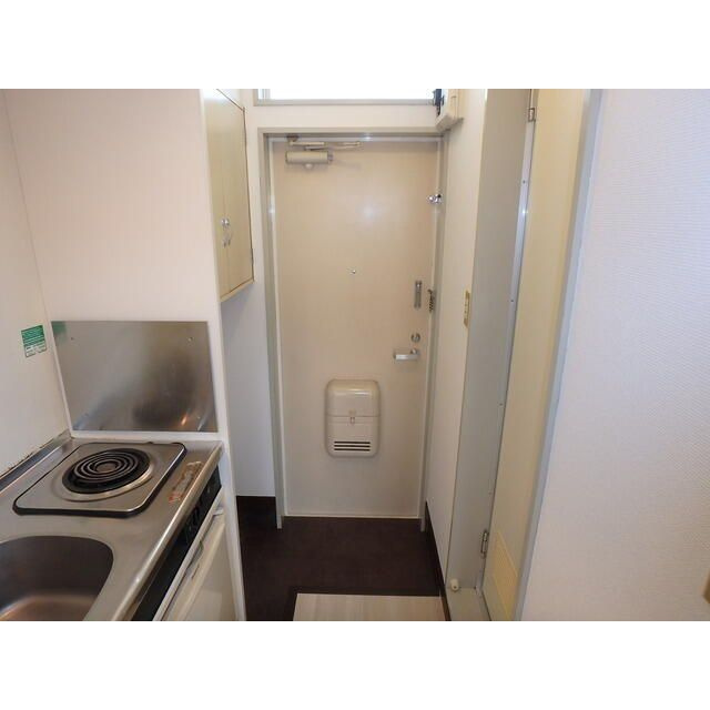 ブランメゾン成増の玄関