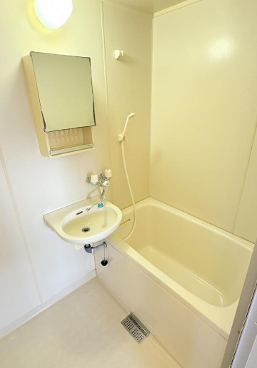 コーポラスSKの浴室