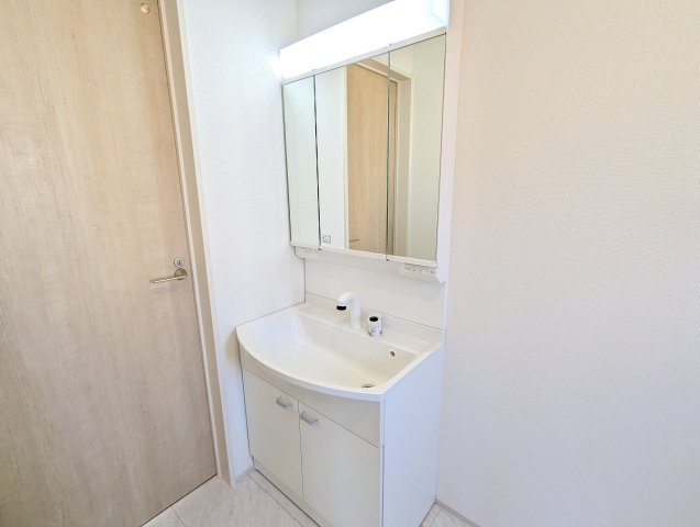 ひたちなか市平磯町5567番の独立洗面台|洗面室～シャキット！一日を始める朝も素顔に戻る夜もこの洗面から～！