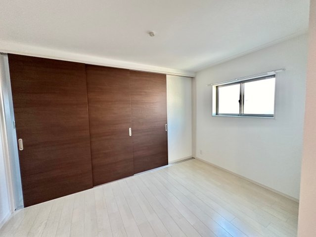 アーバンシーの居間・リビング