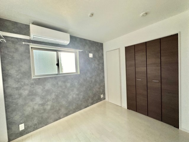 アーバンシーの洋室