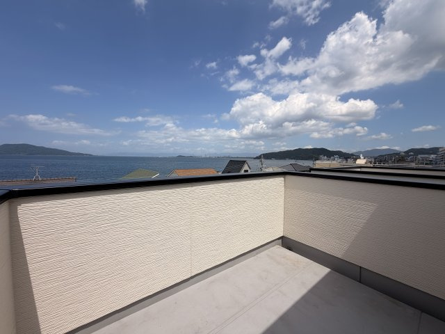 福岡市西区横浜5期　3号棟のバルコニー