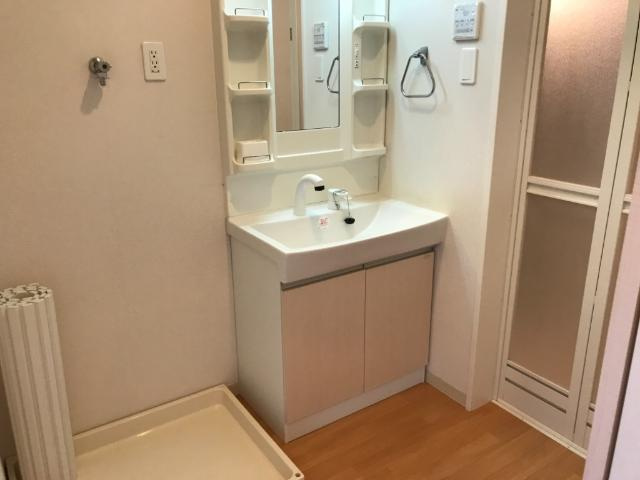 マンダリンヴィルⅢの洗面所|洗髪洗面化粧台