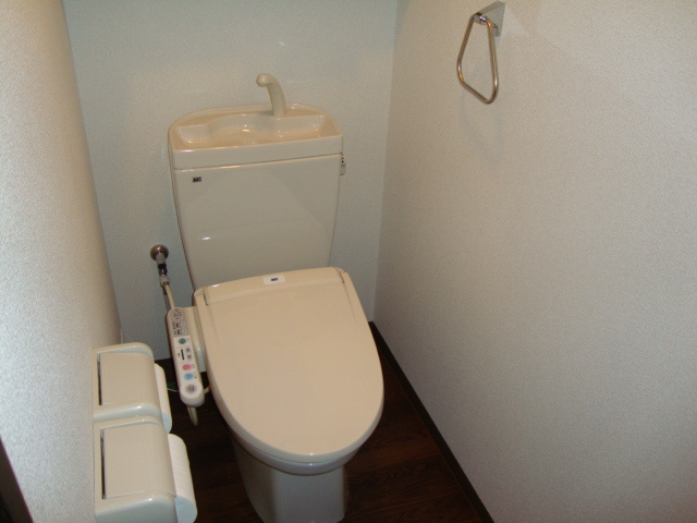 ブルーコスモのトイレ|シャワー付トイレ