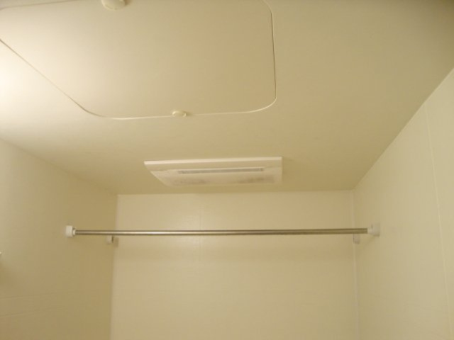 ブルーコスモの設備|浴室乾燥機