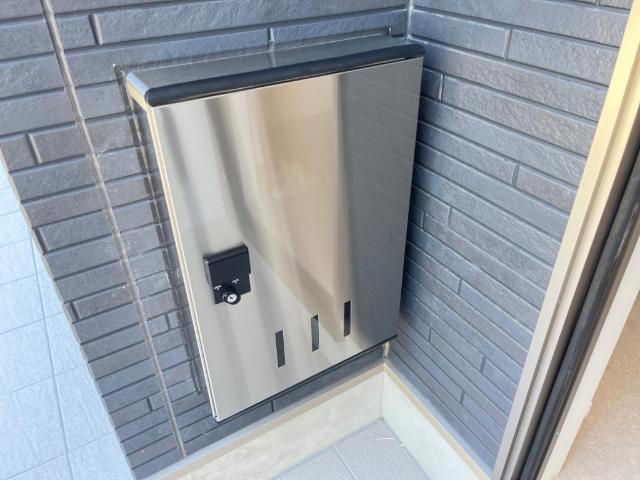 クローバーの設備|宅配ボックス