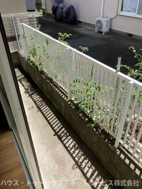 アドミナル２号棟のバルコニー