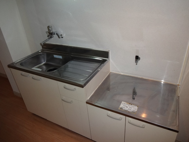 サンシティ１のキッチン|キッチン