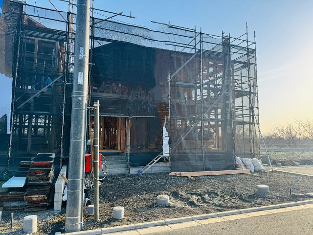 八王子市　泉町　新築一戸建て　２６期の外観|～太陽光パネル搭載　省エネ性能認定　スーパー・コンビニ・ドラッグストア徒歩圏～