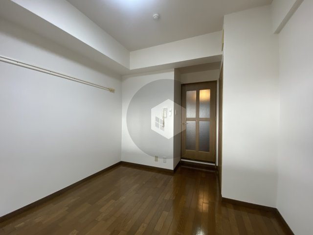 グランドオーク高井田の寝室