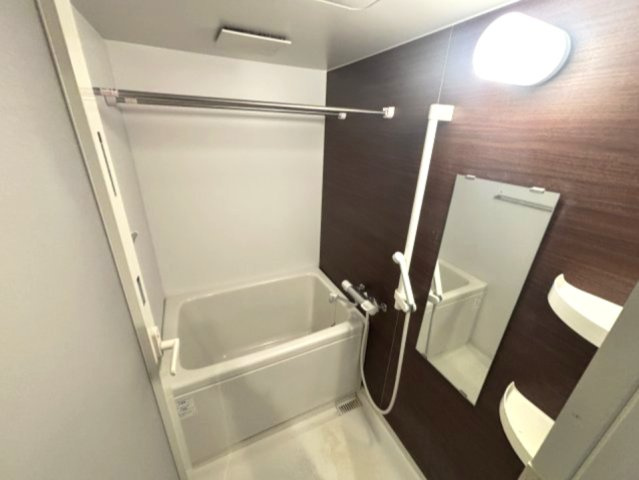 コートベルフラワーの浴室