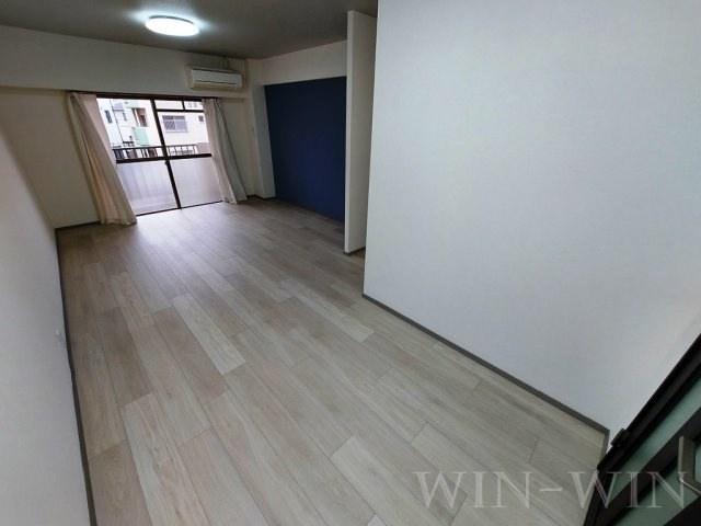 ハイライフ花中の居間・リビング