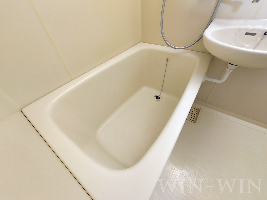 ハイライフ花中の浴室