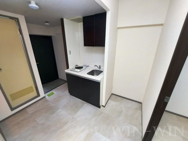 ハイライフ花中の内装