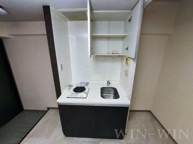 ハイライフ花中のキッチン