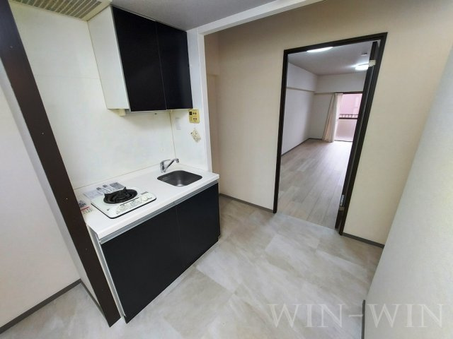 ハイライフ花中のキッチン