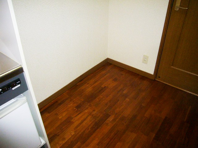 第16秋葉コーポ