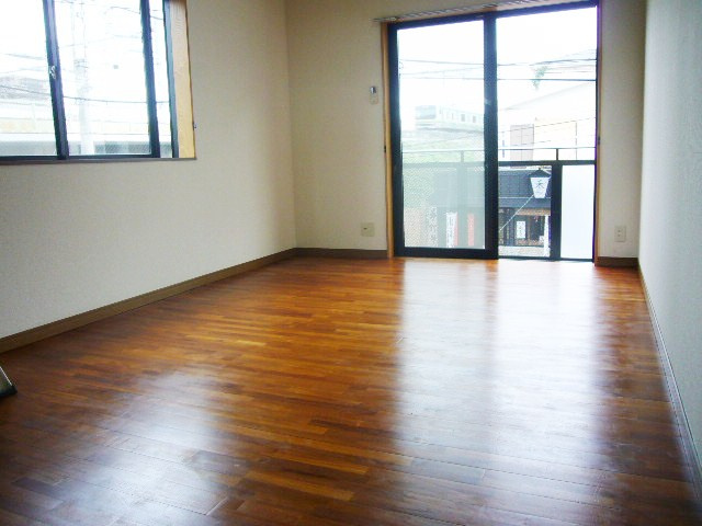 第16秋葉コーポの洋室