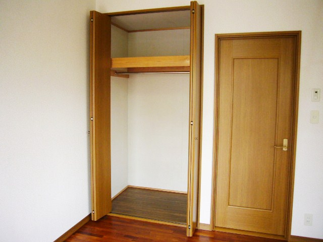 第16秋葉コーポの収納