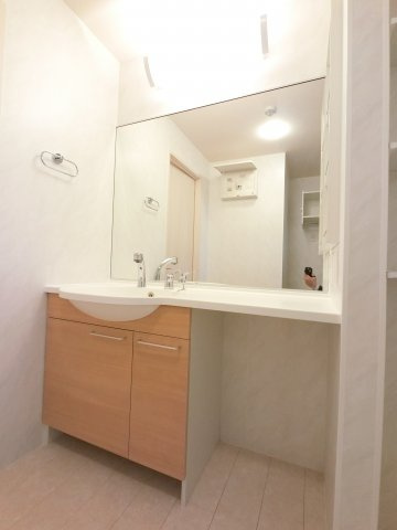 【独立洗面台】