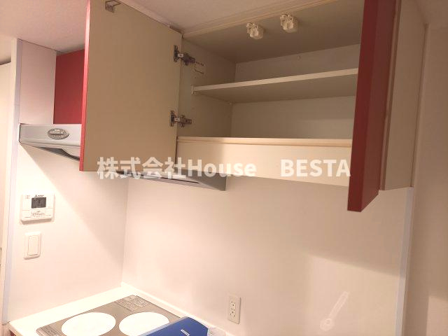 レジディア神戸磯上のキッチン