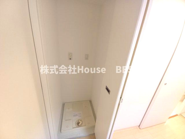 レジディア神戸磯上の洗面所