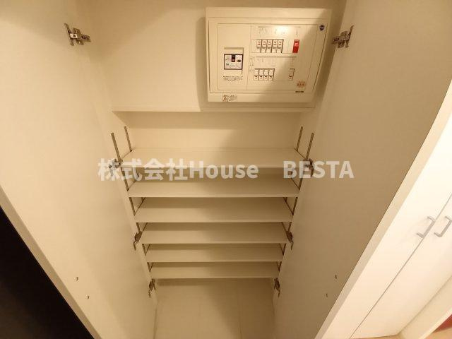 レジディア神戸磯上の収納