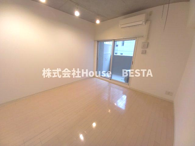 レジディア神戸磯上の寝室