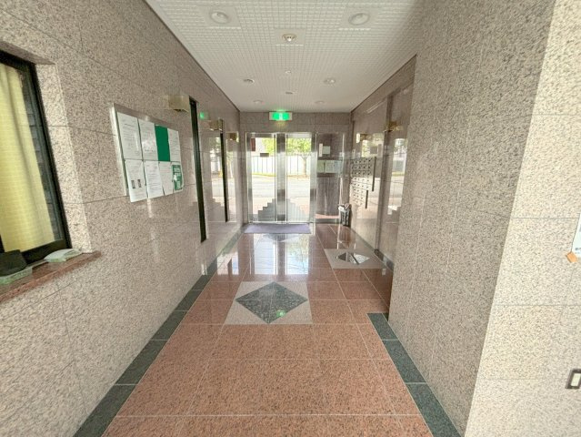プランドールSakaeIIのロビー
