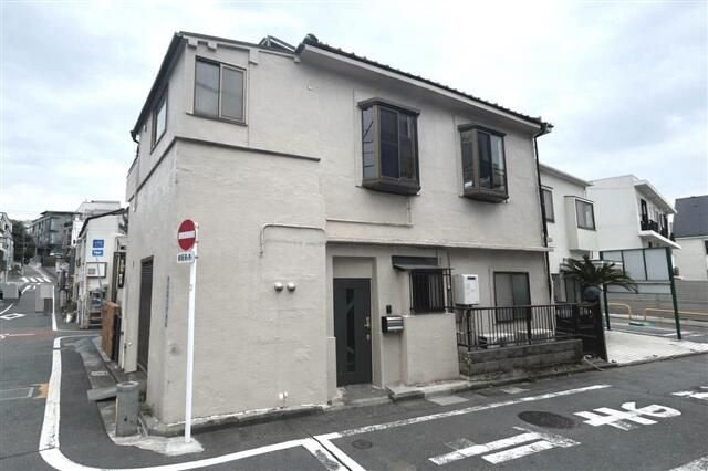 渋谷区代々木４丁目戸建の外観