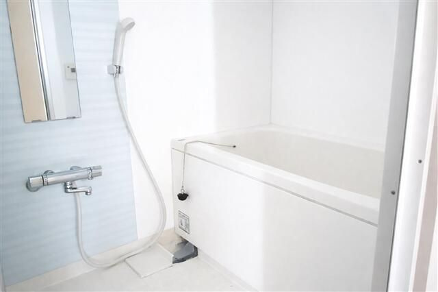 渋谷区代々木４丁目戸建の浴室