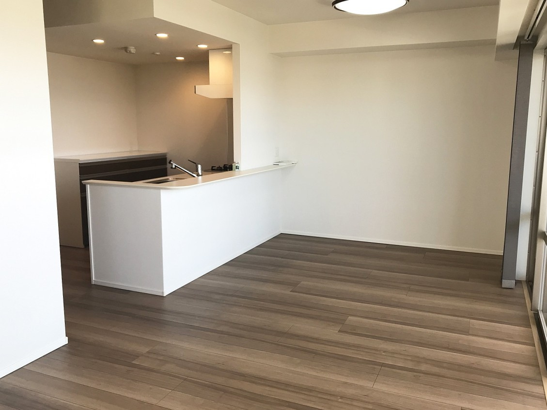 ジ・オーシャンテラス豊崎シーサイドテラスの居間・リビング